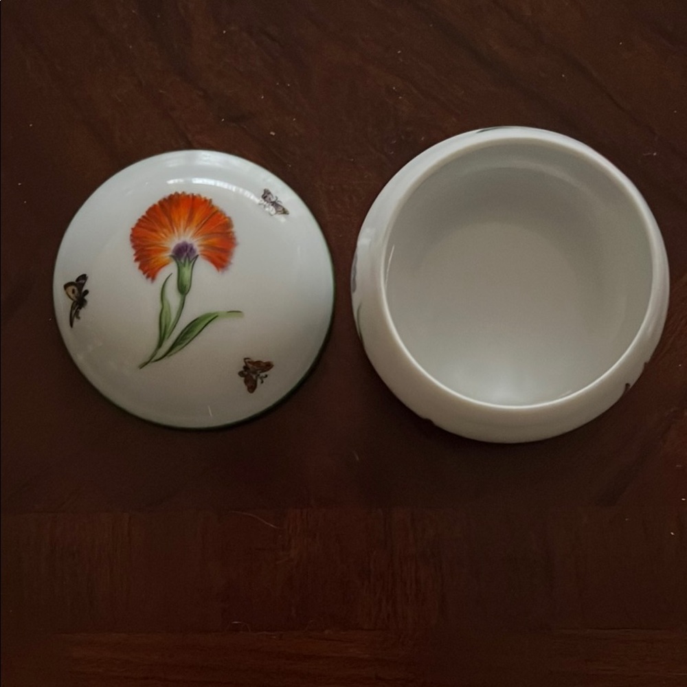 Floral Decorated White Ceramic Trinket Box